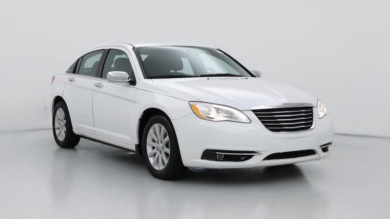 2014 Chrysler 200 Limited Hero Image