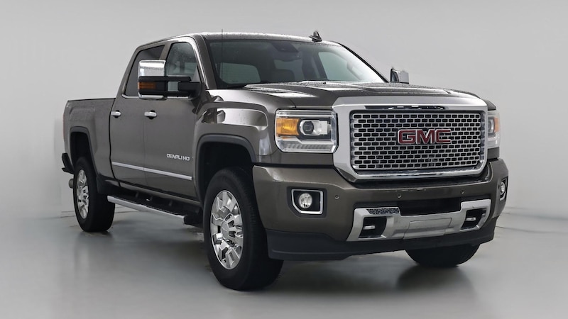 2015 GMC Sierra 2500 Denali Hero Image