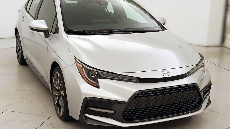 2022 Toyota Corolla SE Hero Image
