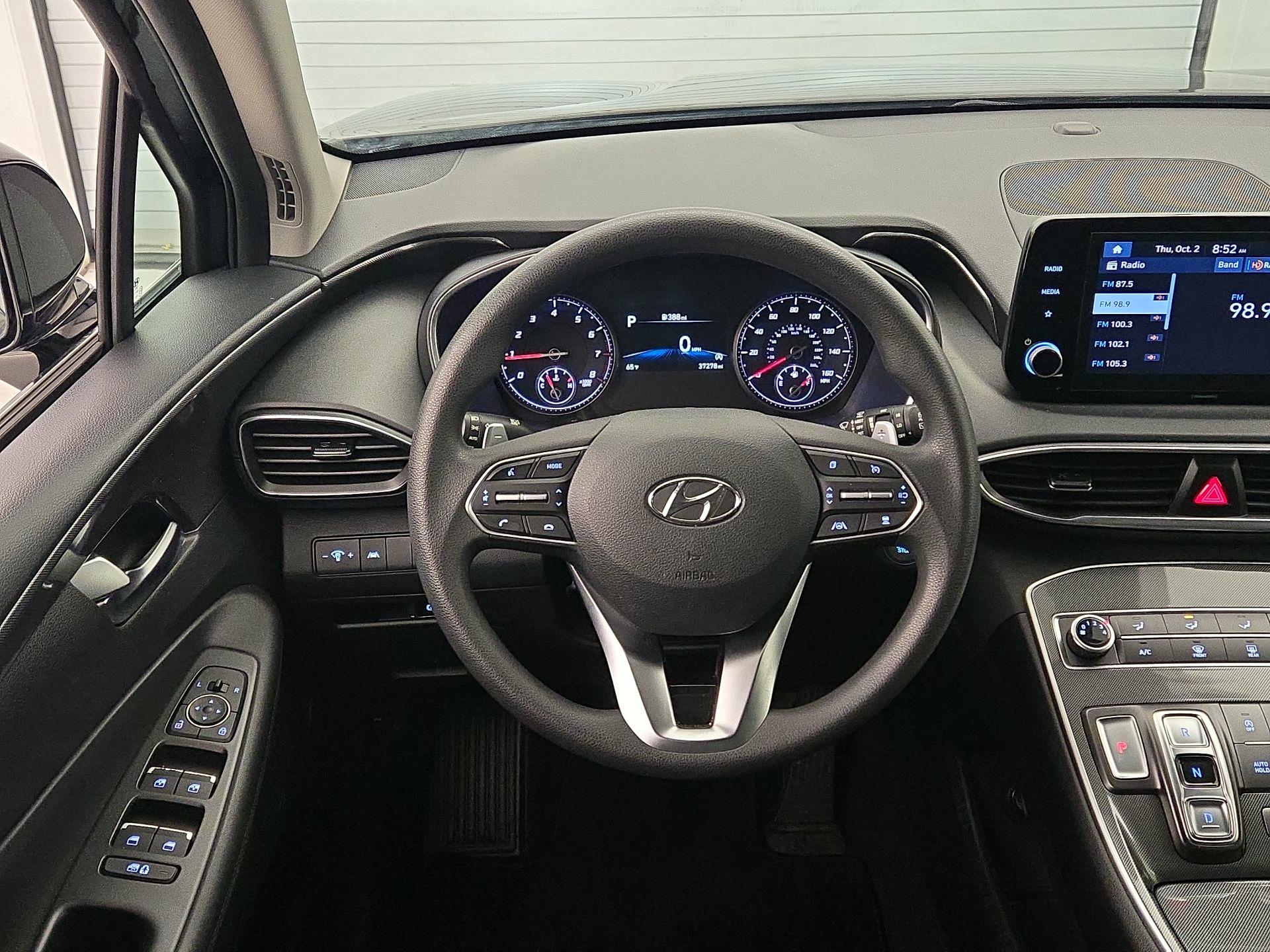 Thumbnail: 2021 Hyundai Santa Fe - 10
