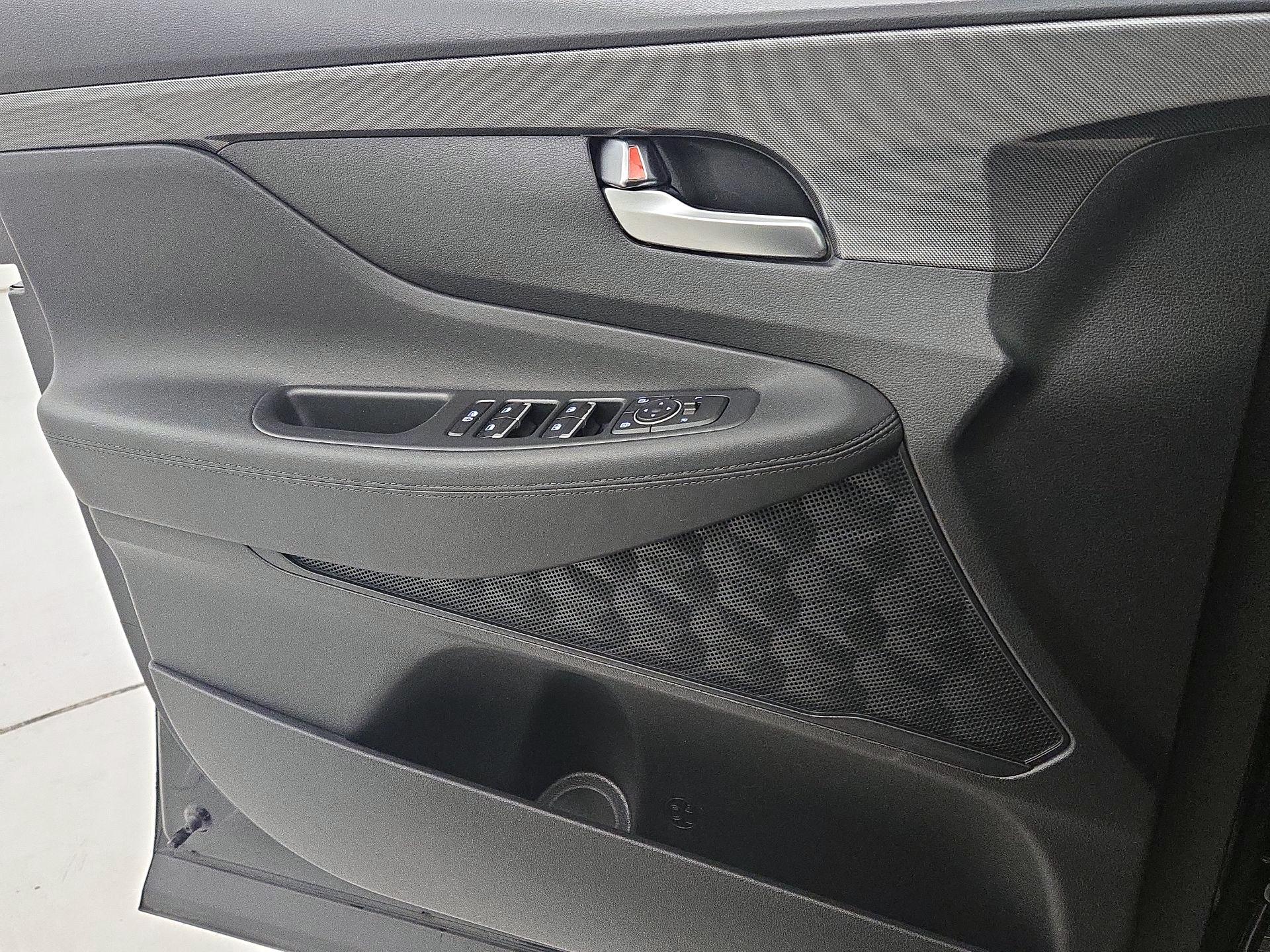 Thumbnail: 2021 Hyundai Santa Fe - 12