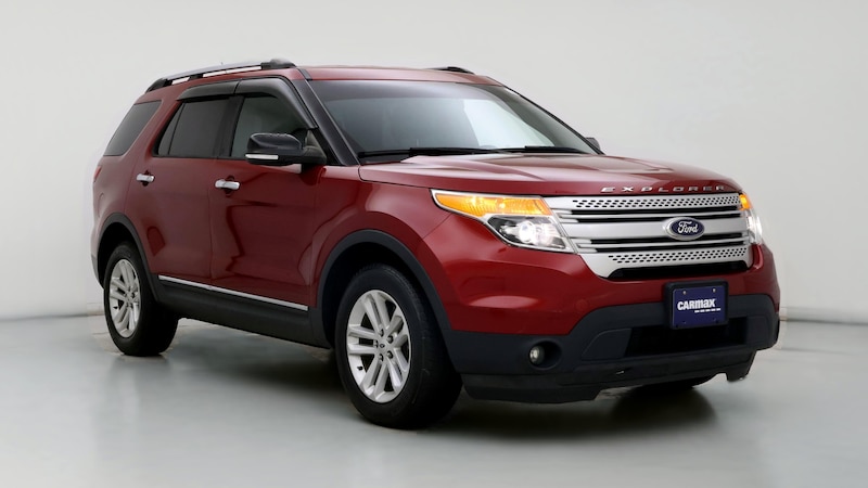 2015 Ford Explorer XLT Hero Image