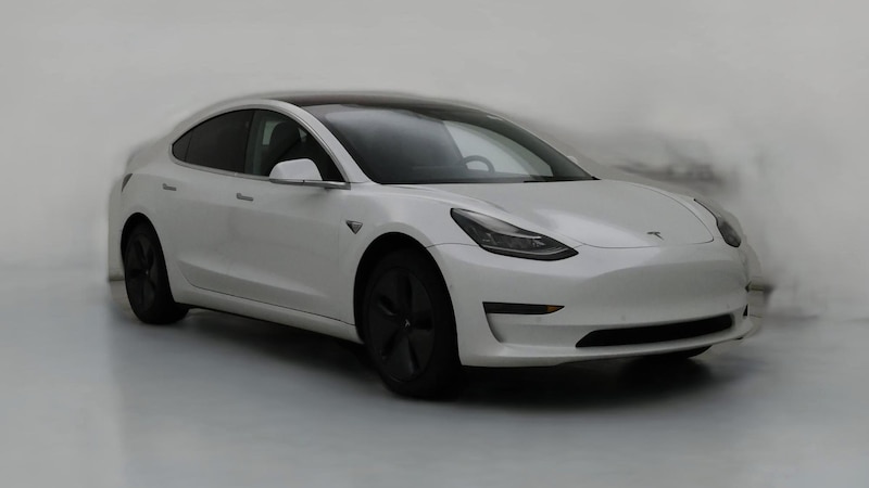 2018 Tesla Model 3 Long Range Hero Image