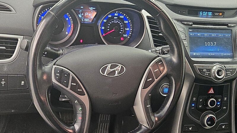 2014 Hyundai Elantra  10