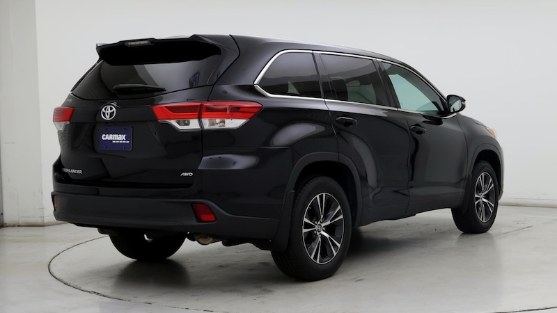 2019 Toyota Highlander LE 8