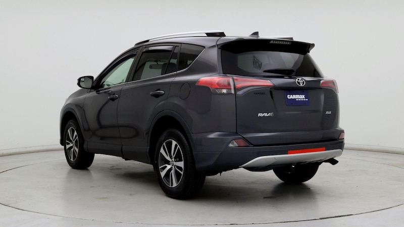 2016 Toyota RAV4 XLE 2