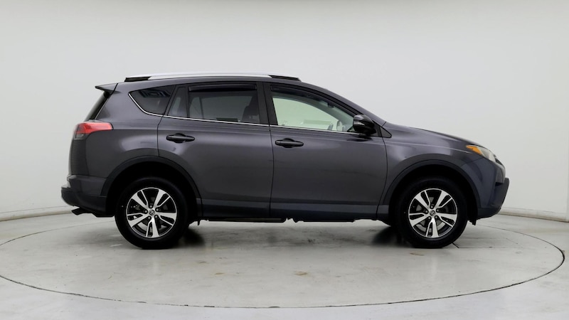 2016 Toyota RAV4 XLE 7