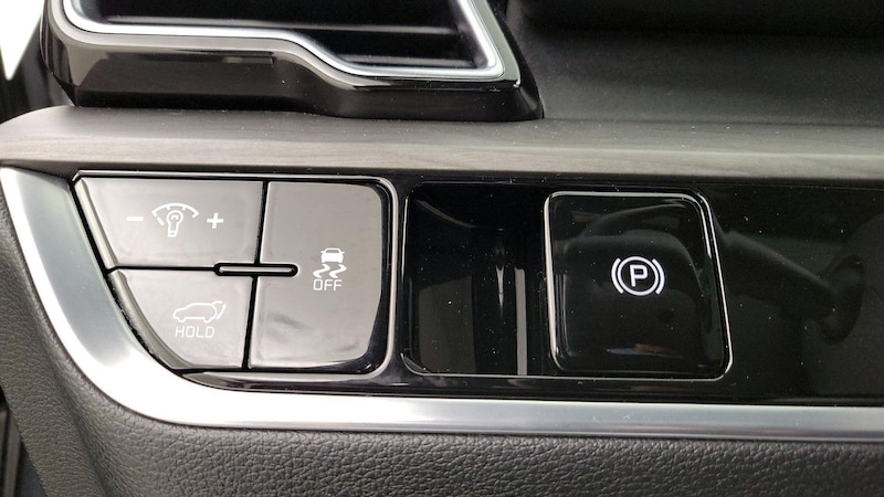 2023 Kia Sportage X-Line 13