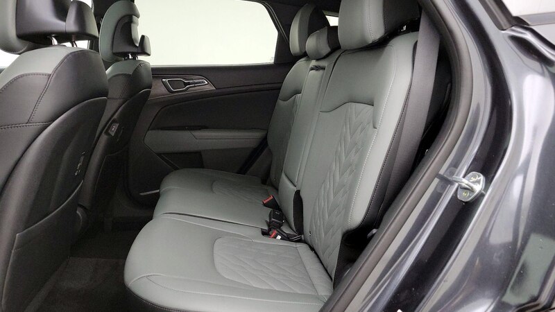 2023 Kia Sportage X-Line 21