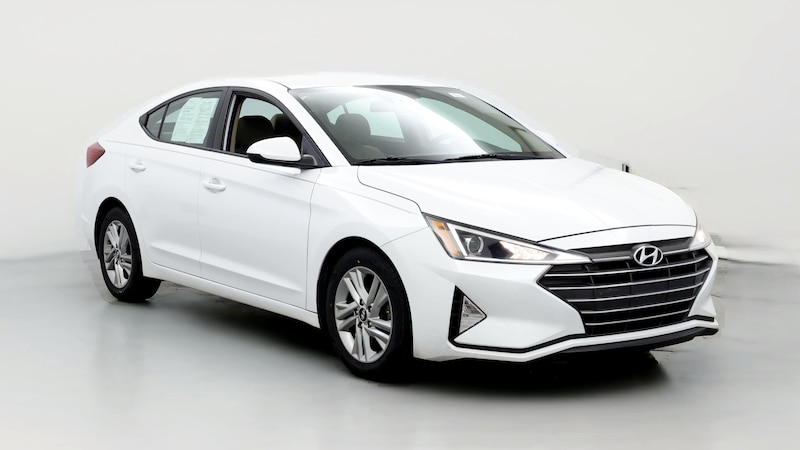 2020 Hyundai Elantra SEL Hero Image