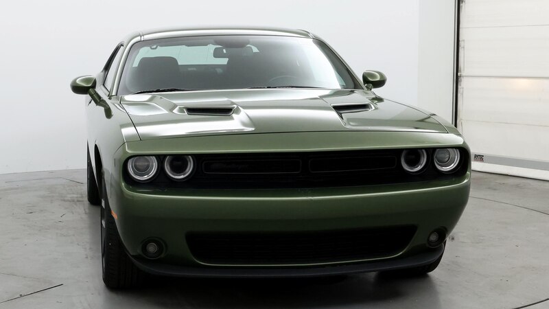 2022 Dodge Challenger SXT 5