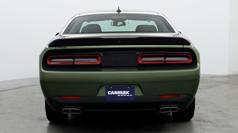 2022 Dodge Challenger SXT 6