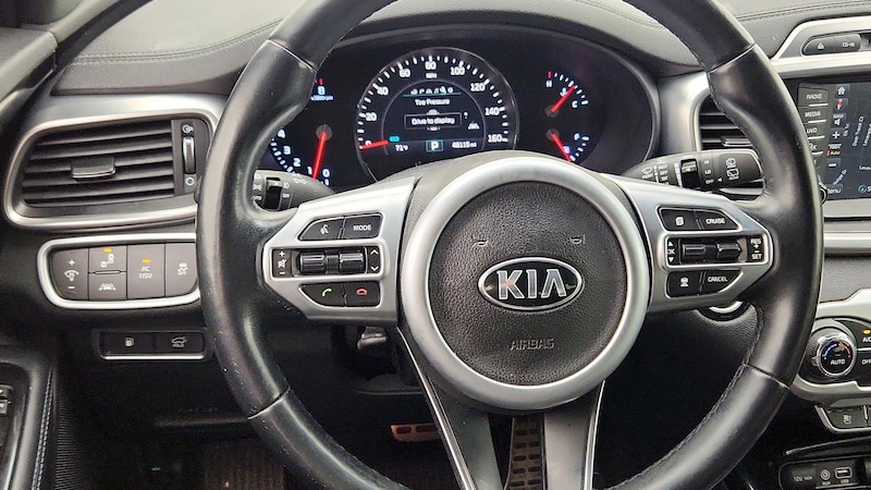 2016 Kia Sorento L 10