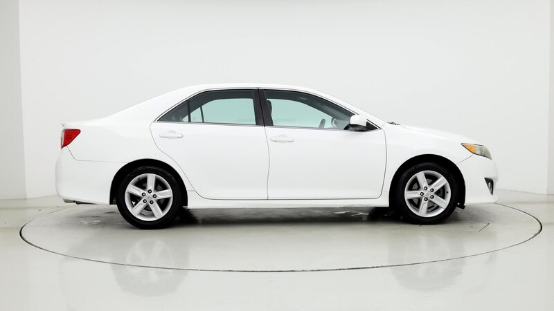 2014 Toyota Camry SE 7