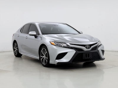 2020 Toyota Camry SE -
                Jensen Beach, FL