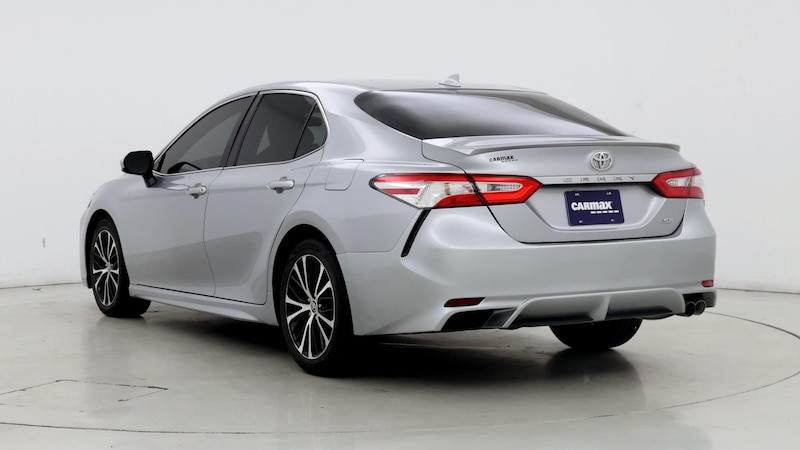 2020 Toyota Camry SE 2