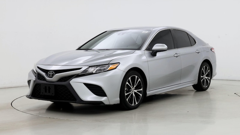 2020 Toyota Camry SE 4