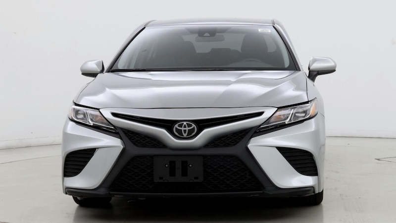 2020 Toyota Camry SE 5