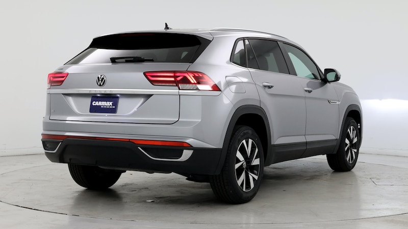 2022 Volkswagen Atlas SE 8