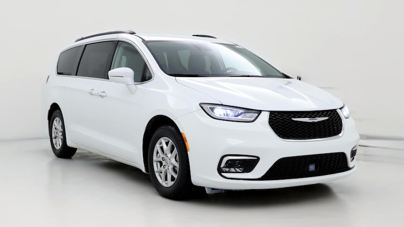 2022 Chrysler Pacifica Touring L Hero Image