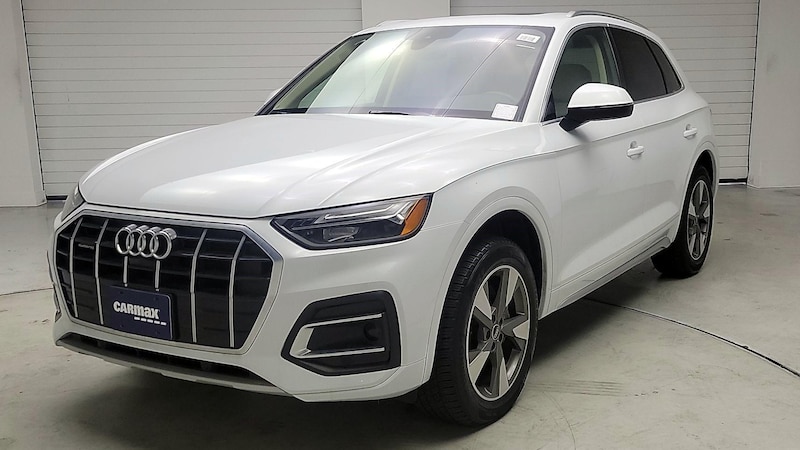 2022 Audi Q5 Premium Plus 3