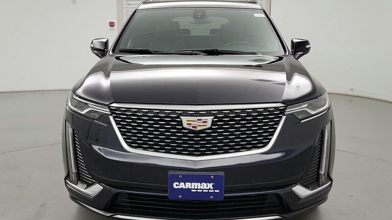 2021 Cadillac XT6 Luxury 2