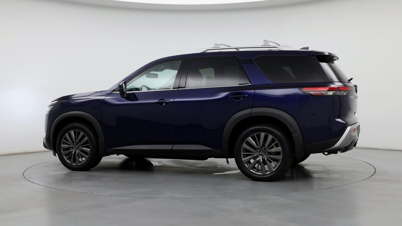 2022 Nissan Pathfinder SL 7