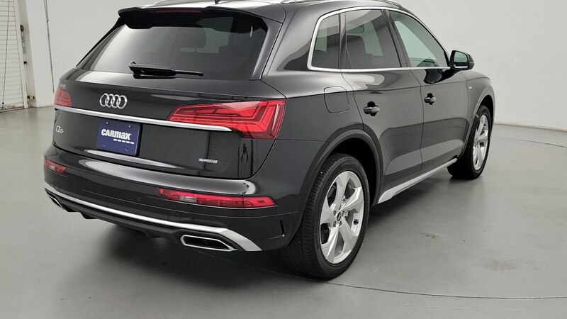 2022 Audi Q5 e Premium Plus 5