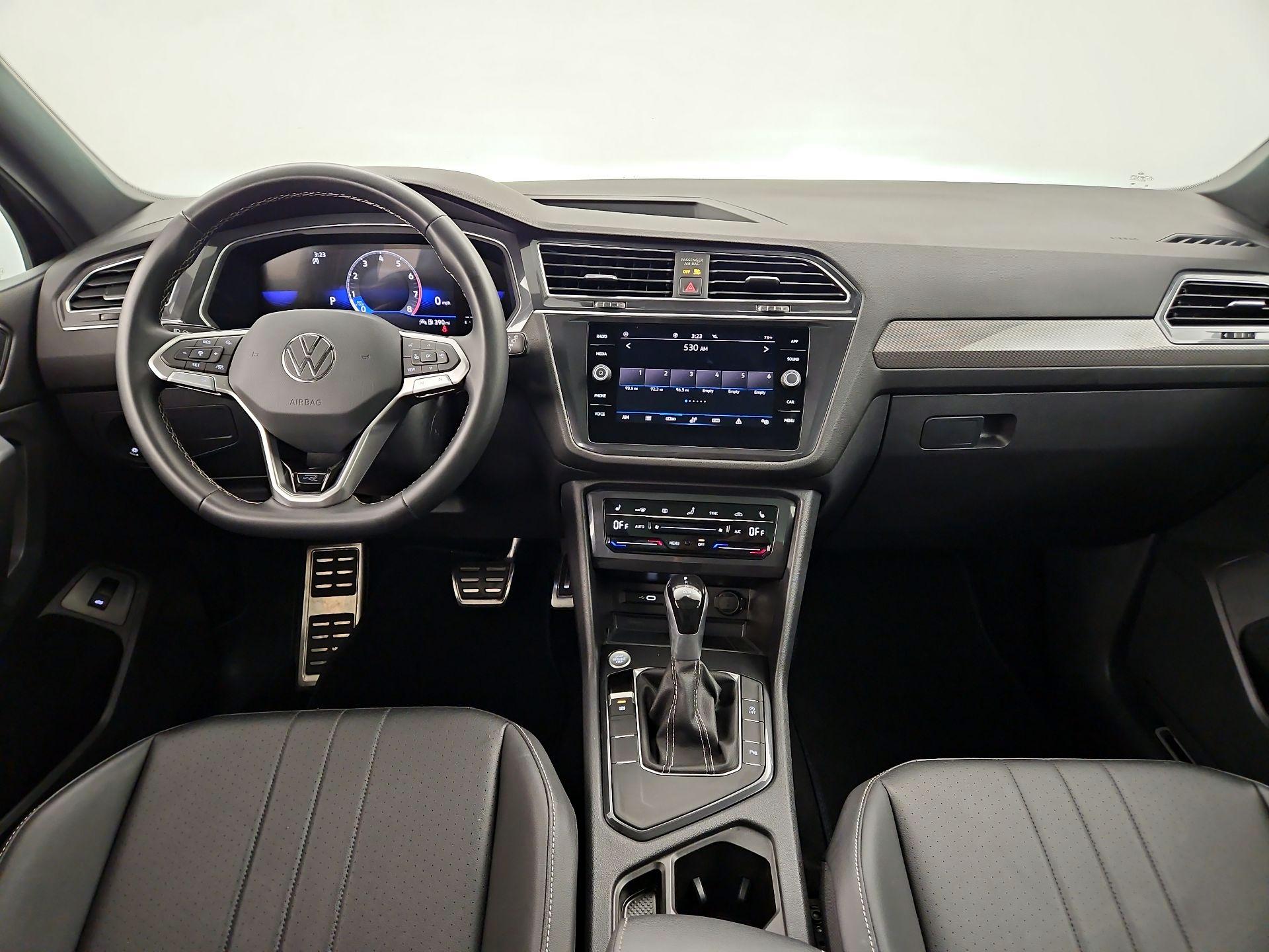 Thumbnail: 2023 Volkswagen Tiguan - 9