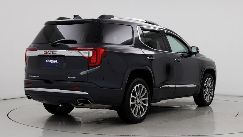 2022 GMC Acadia Denali 8