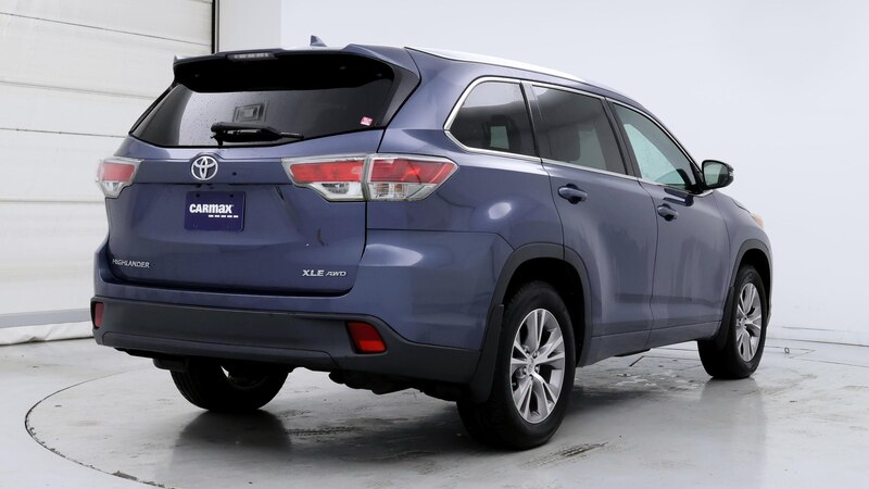 2015 Toyota Highlander XLE 8