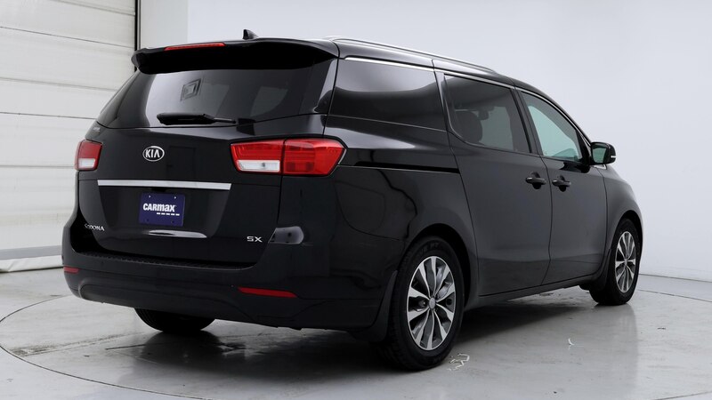 2016 Kia Sedona SX 8