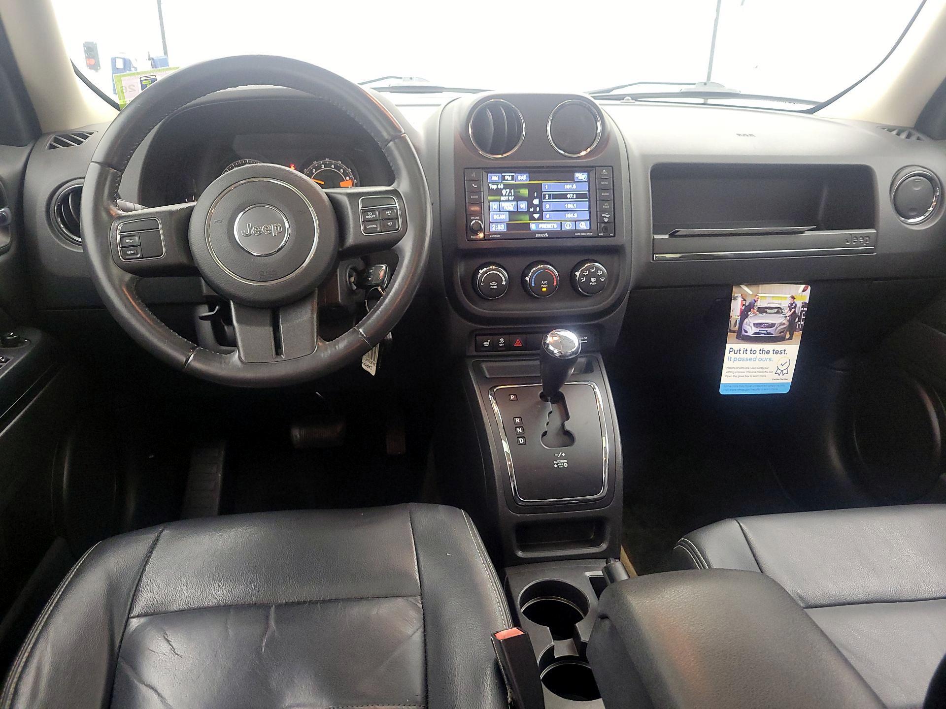Thumbnail: 2017 Jeep Patriot - 9