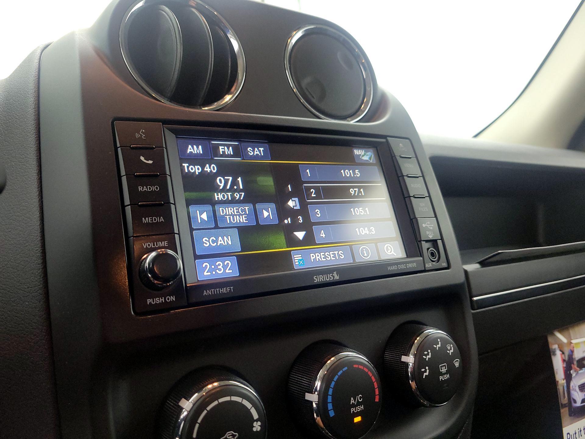 Thumbnail: 2017 Jeep Patriot - 14