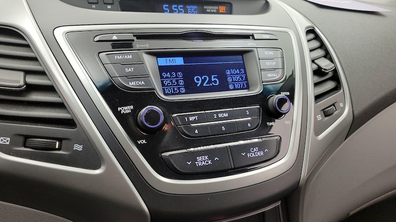 2015 Hyundai Elantra SE 14