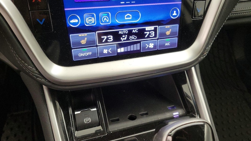 2021 Subaru Outback Limited 16