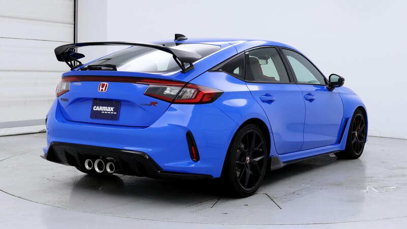 2024 Honda Civic Type R 8