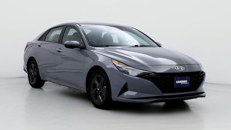 2021 Hyundai Elantra SEL Hero Image