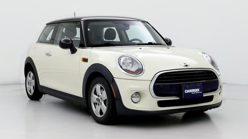 2017 MINI Cooper Hardtop  Hero Image