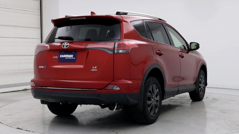 2016 Toyota RAV4 LE 8