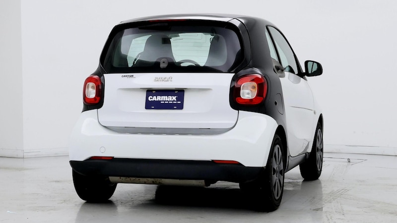 2016 smart fortwo Pure 8