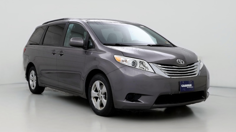 2017 Toyota Sienna LE Hero Image