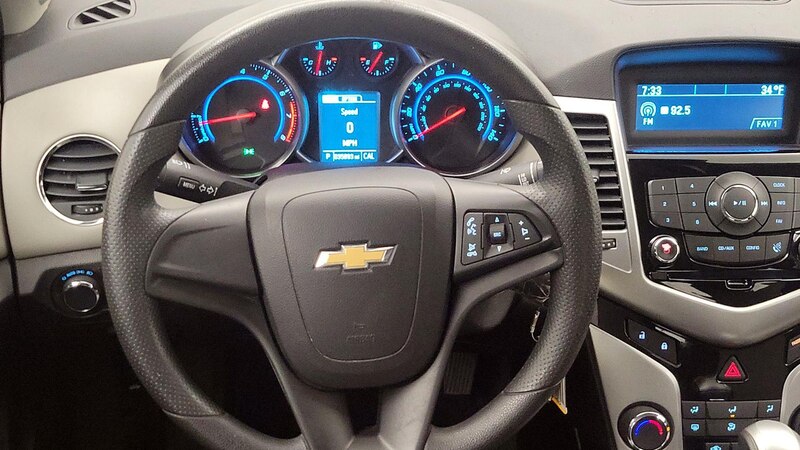 2014 Chevrolet Cruze LS 10