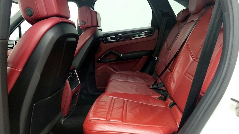 2019 Porsche Cayenne  19