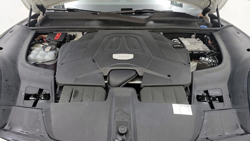 2019 Porsche Cayenne  21