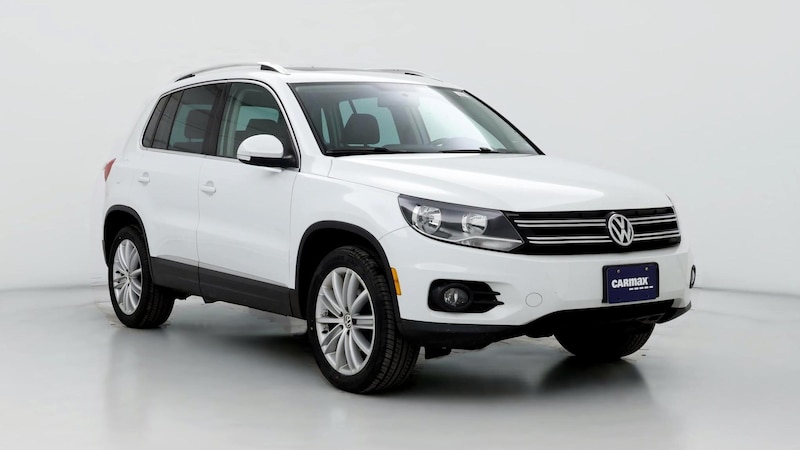 2015 Volkswagen Tiguan SE Hero Image