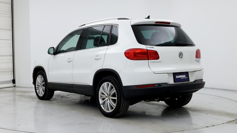 2015 Volkswagen Tiguan SE 2