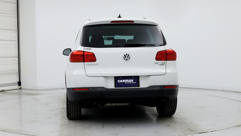2015 Volkswagen Tiguan SE 6