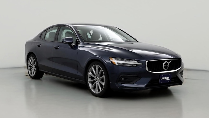 2021 Volvo S60 T5 Momentum Hero Image