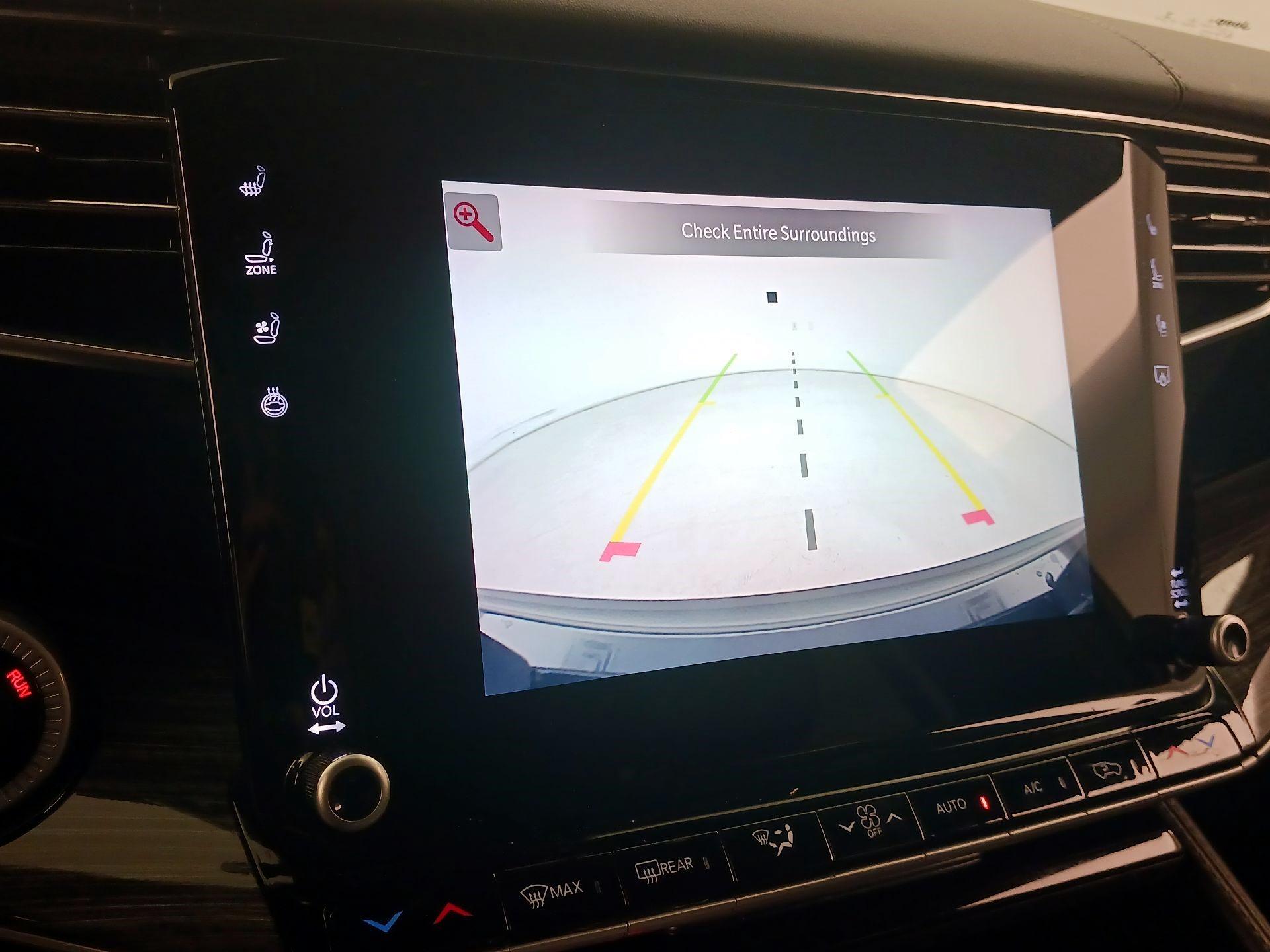 Thumbnail: 2022 Jeep Wagoneer - 15